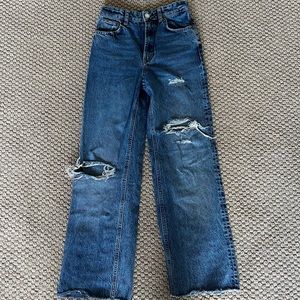 Zara straight leg ripped jeans | dark wash | size 2
